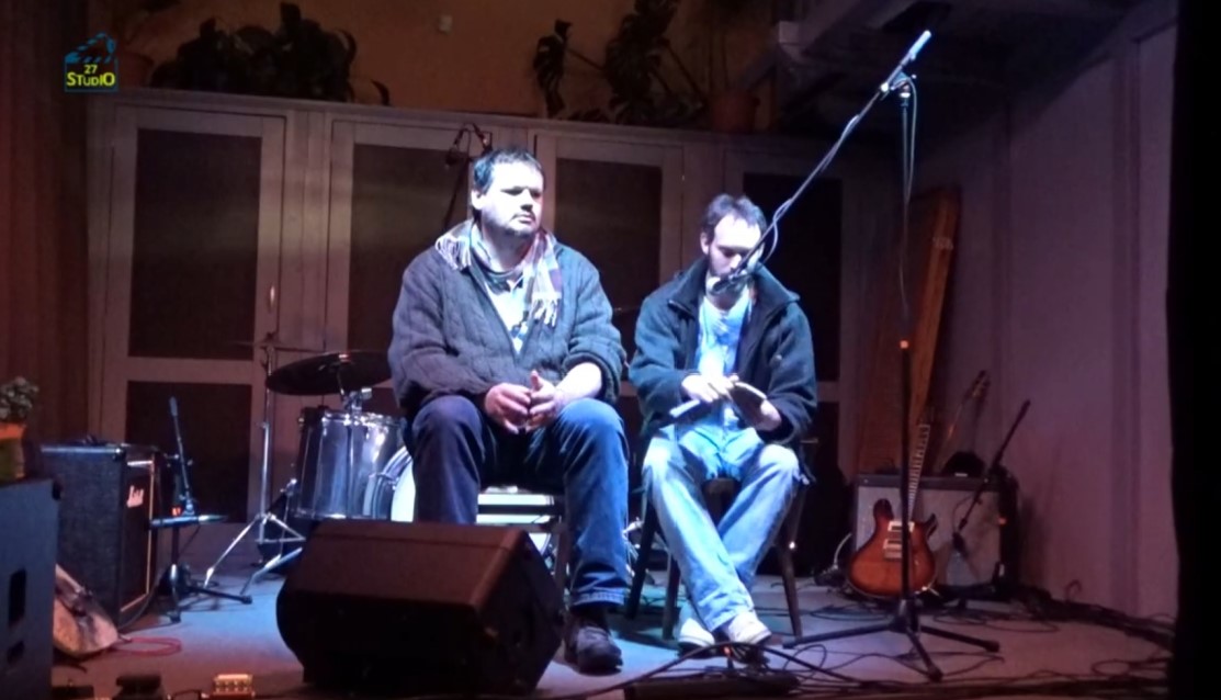 Studio 27, Dobré místo - Vernisáž výstavy Off the road - čte Jindřich Jašík