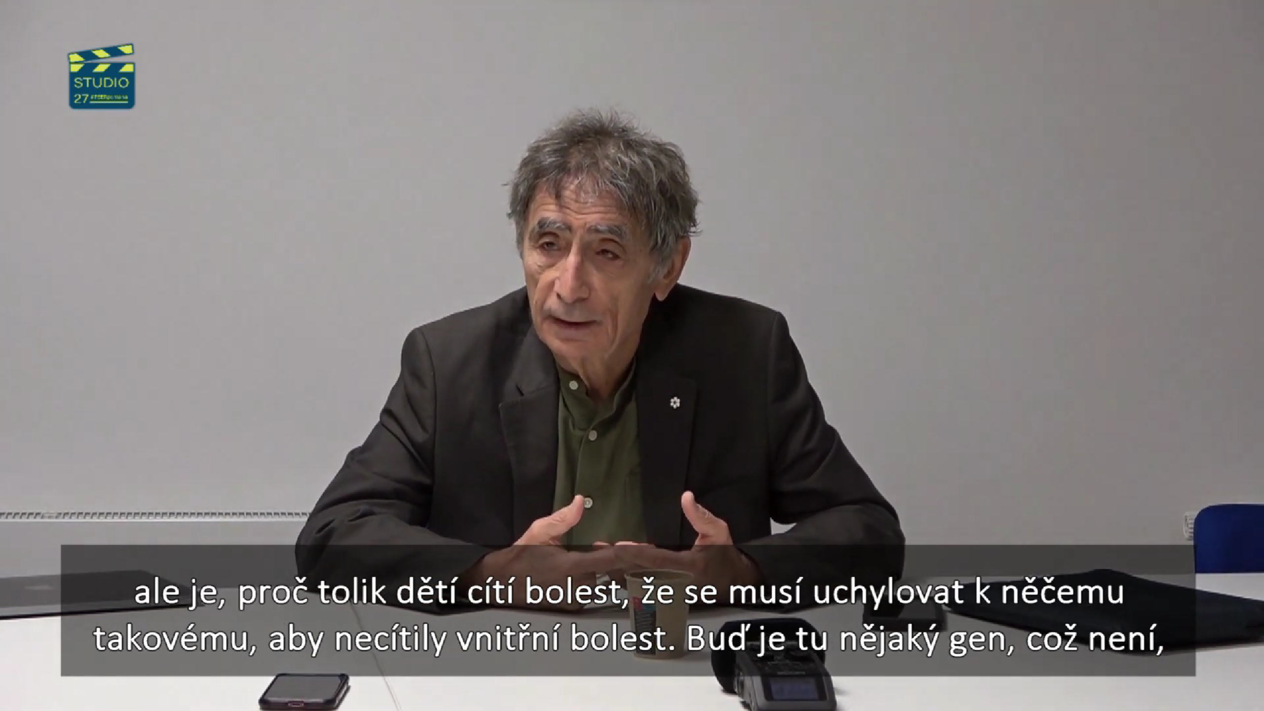 Studio 27 - #PEERpomaha - Gabor Maté - Tisková konference s cs titulky