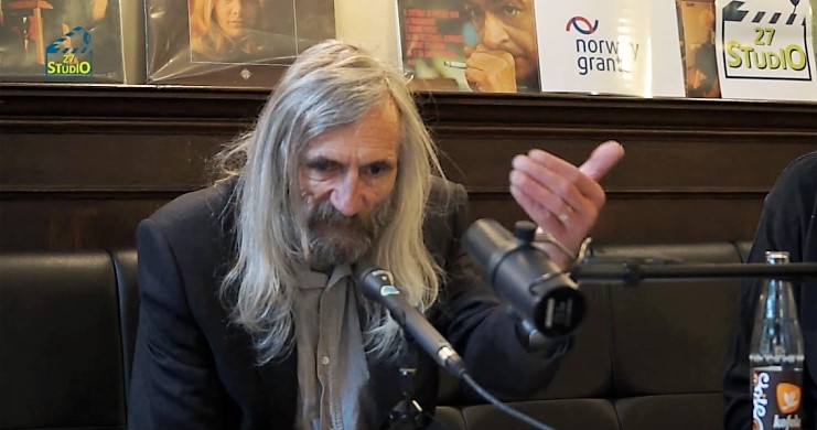 Studio 27 - Miroslav Petříček - beseda v kavárně Liberál - ukázka